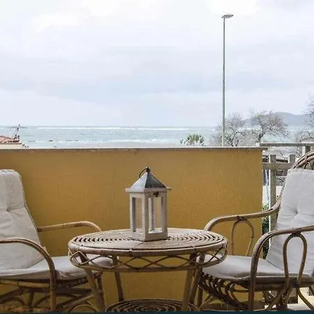 Bilocale Fronte Mare Sparaglione Sassari Exterior photo