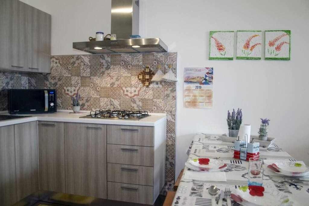 Bilocale Fronte Mare Sparaglione Holiday home *